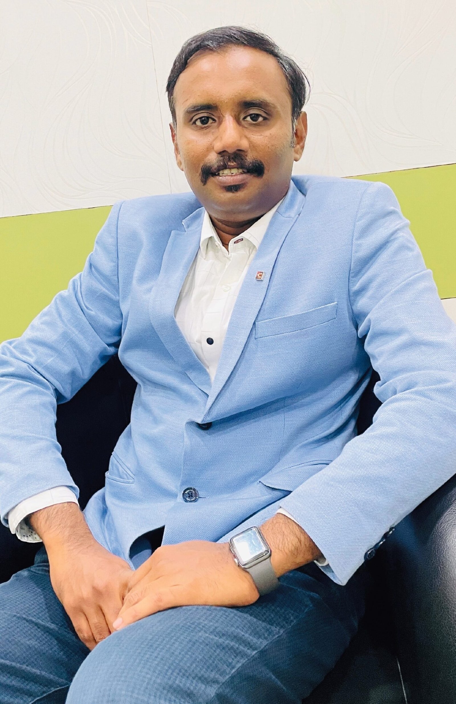 Dr. Vijay Kannan - Plastic Surgeon